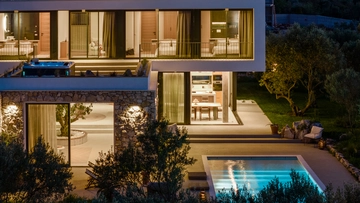 4-Bedroom Villa in Gornje Selo for Up to 8 Guests