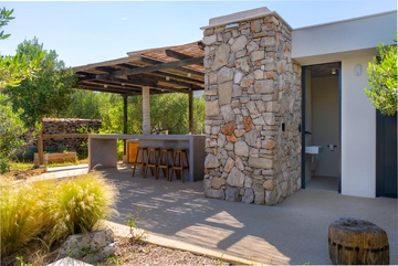 4-Bedroom Villa in Gornje Selo for Up to 8 Guests