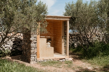 4-Bedroom Villa in Gornje Selo for Up to 8 Guests