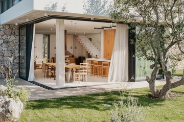 4-Bedroom Villa in Gornje Selo for Up to 8 Guests