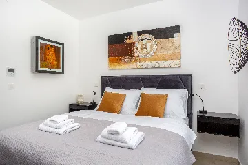 3-Bedroom Villa in Linardici for 6 Guests