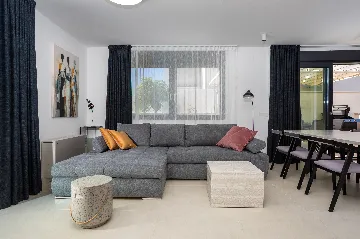 3-Bedroom Villa in Linardici for 6 Guests