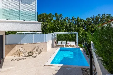 3-Bedroom Villa in Linardici for 6 Guests