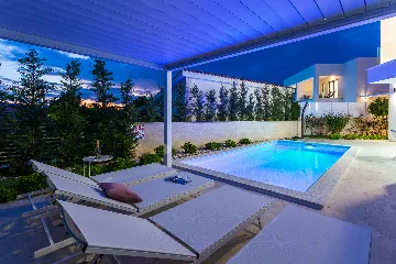 3-Bedroom Villa in Linardici for 6 Guests