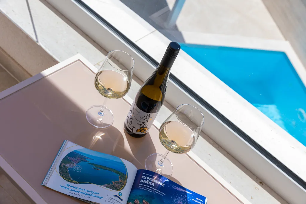 Villa with Private Pool in Linardici, Croatia