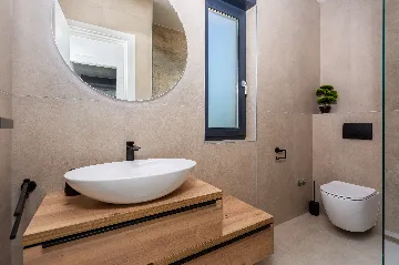 Villa with Private Pool in Linardici, Croatia