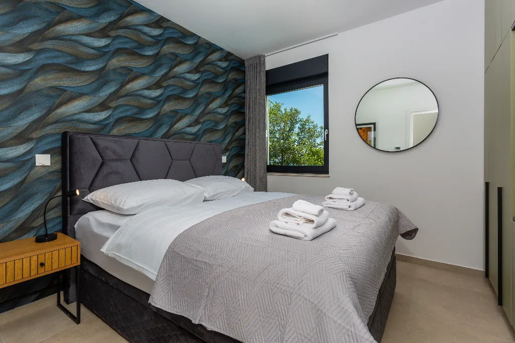 Villa with Private Pool in Linardici, Croatia