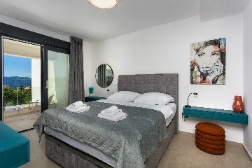 Villa with Private Pool in Linardici, Croatia