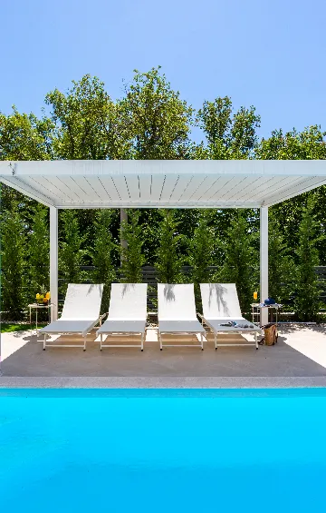 Villa with Private Pool in Linardici, Croatia