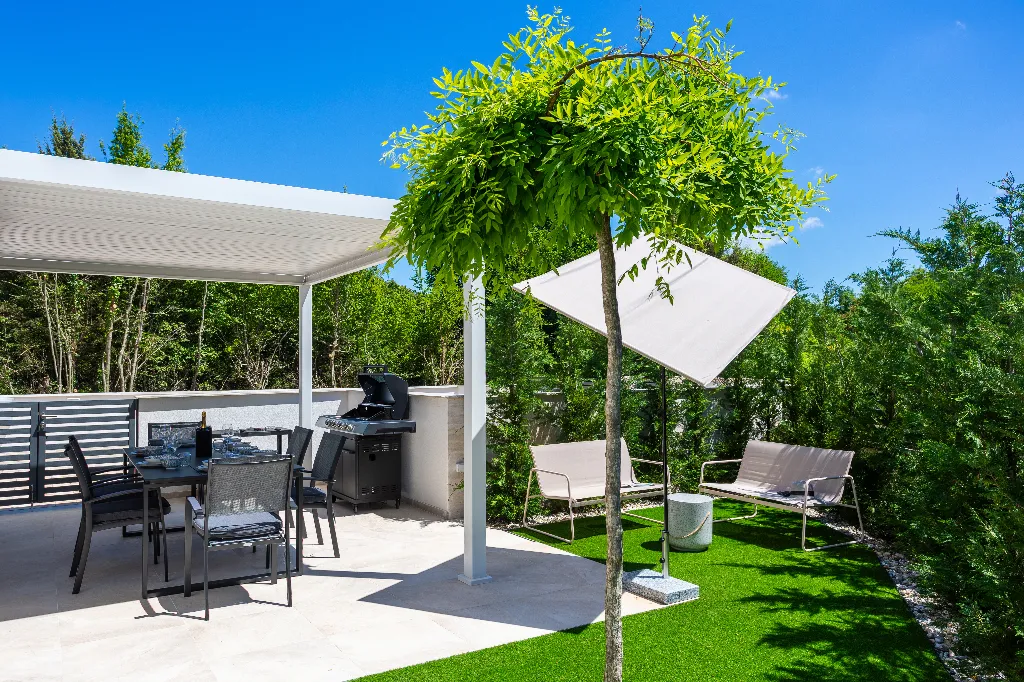 Villa with Private Pool in Linardici, Croatia