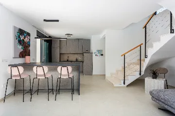 Villa with Private Pool in Linardici, Croatia