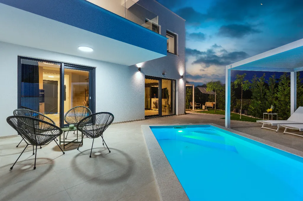 Villa with Private Pool in Linardici, Croatia