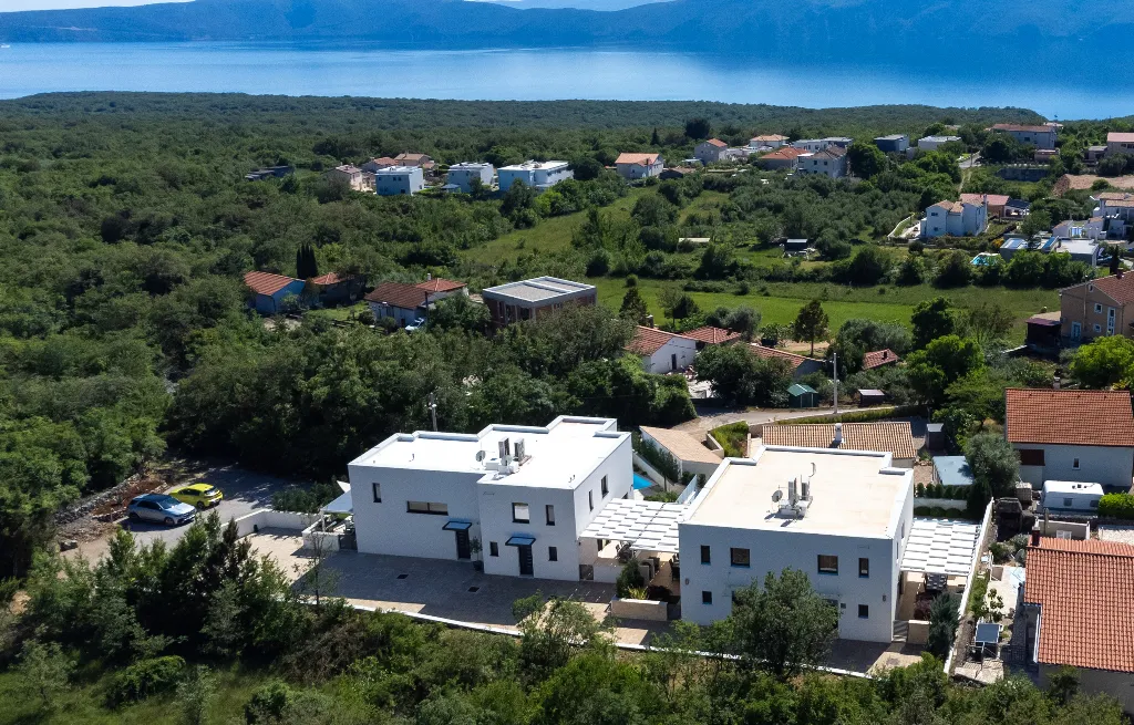 Villa with Private Pool in Linardici, Croatia