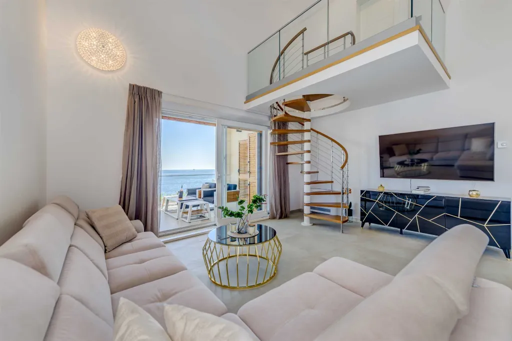 5-Bedroom Villa in Rogoznica with Heated Pool