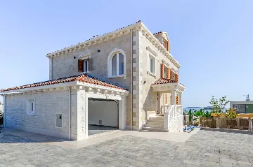 5-Bedroom Villa in Rogoznica with Heated Pool