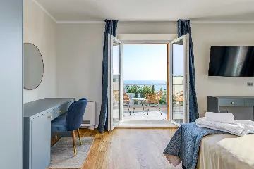 5-Bedroom Villa in Rogoznica with Heated Pool