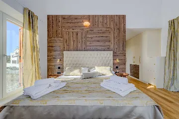 5-Bedroom Villa in Rogoznica with Heated Pool