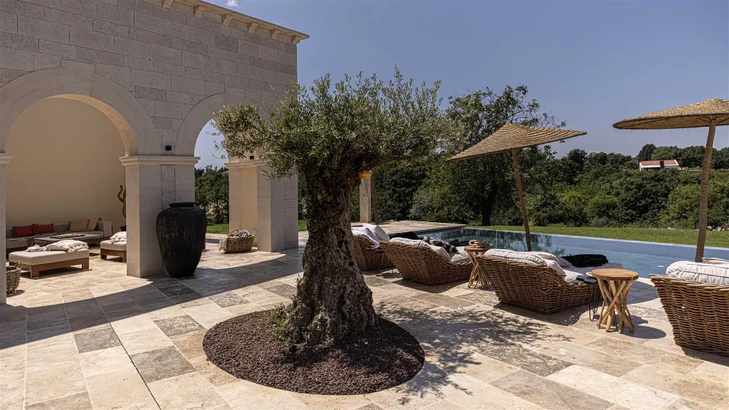 4-Bedroom Villa with Heated Pool in Sveti Petar u Šumi