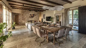 4-Bedroom Villa with Heated Pool in Sveti Petar u Šumi