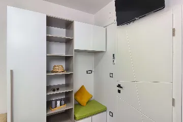 Villa with Heated Pool and Sea Views in Dvornica