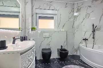 Villa with Heated Pool and Sea Views in Dvornica