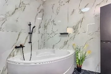 Villa with Heated Pool and Sea Views in Dvornica