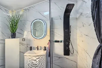 Villa with Heated Pool and Sea Views in Dvornica