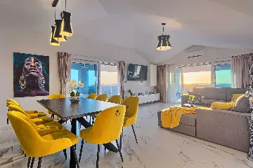 Villa with Heated Pool and Sea Views in Dvornica