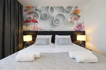 Three-Bedroom Villa with Pool in Pašman