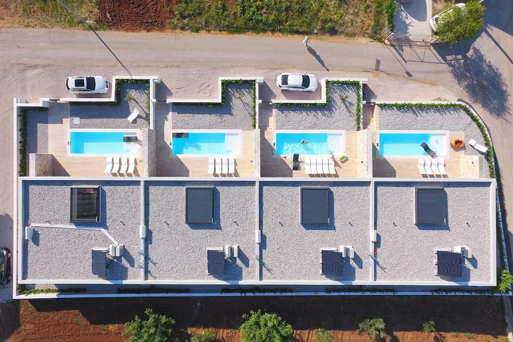 Three-Bedroom Villa with Pool in Pašman