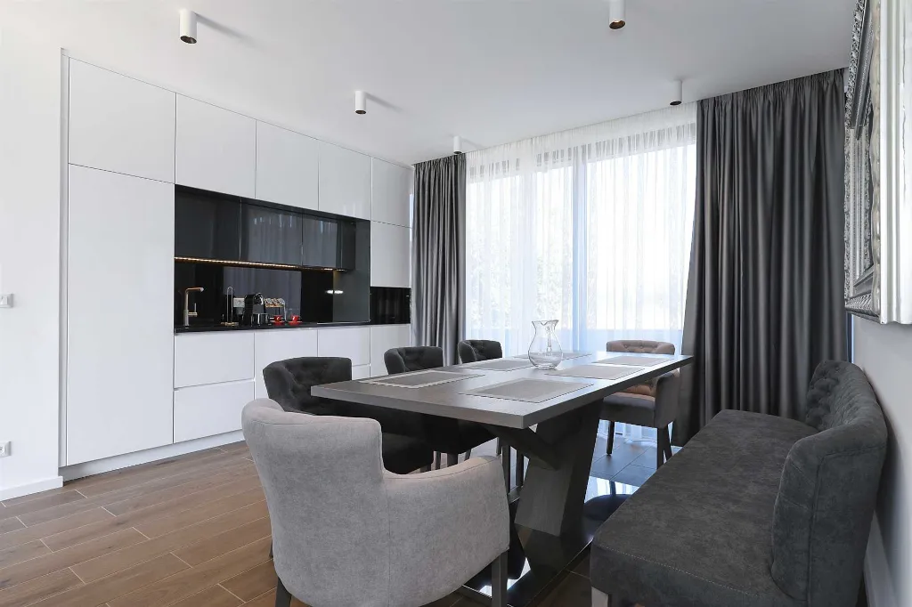 Three-Bedroom Villa with Pool in Pašman