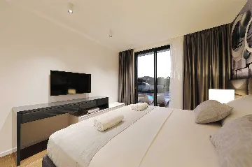 Pašman Villa for 12 Guests with Pool