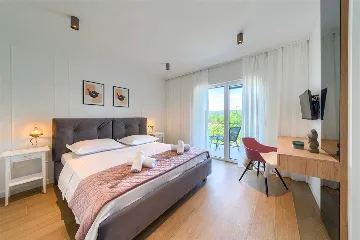 Grand Retreat Villa Grubine