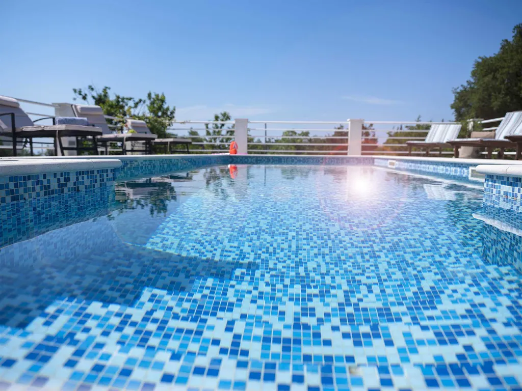 Zaton 5-Bedroom Villa for Up to 10 Guests