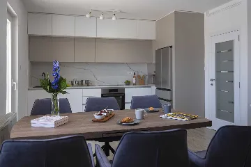 Zaton 5-Bedroom Villa for Up to 10 Guests