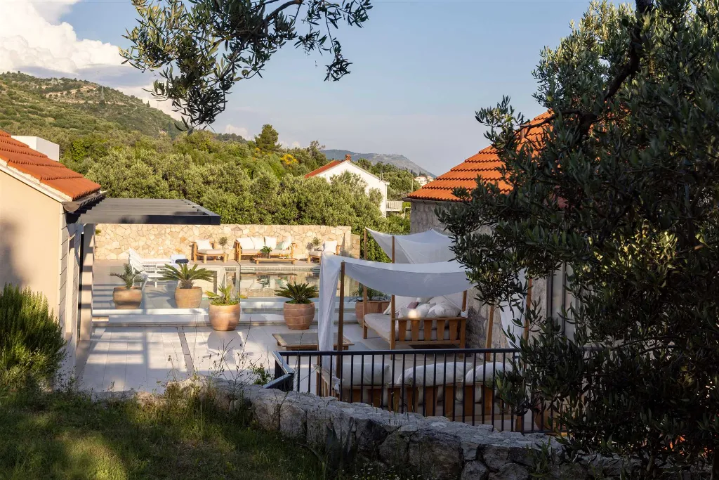 4-Bedroom Villa in Orasac for Up to 8 Guests