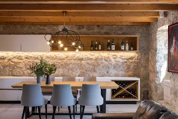 4-Bedroom Villa in Orasac for Up to 8 Guests