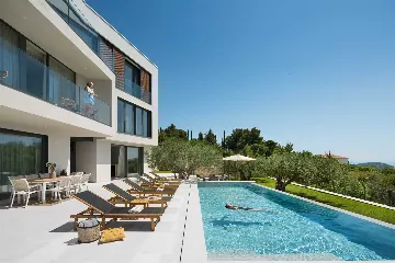 Dubrovnik Villa for 12 Guests with Heated Pool