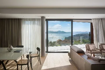 Dubrovnik Villa for 12 Guests with Heated Pool