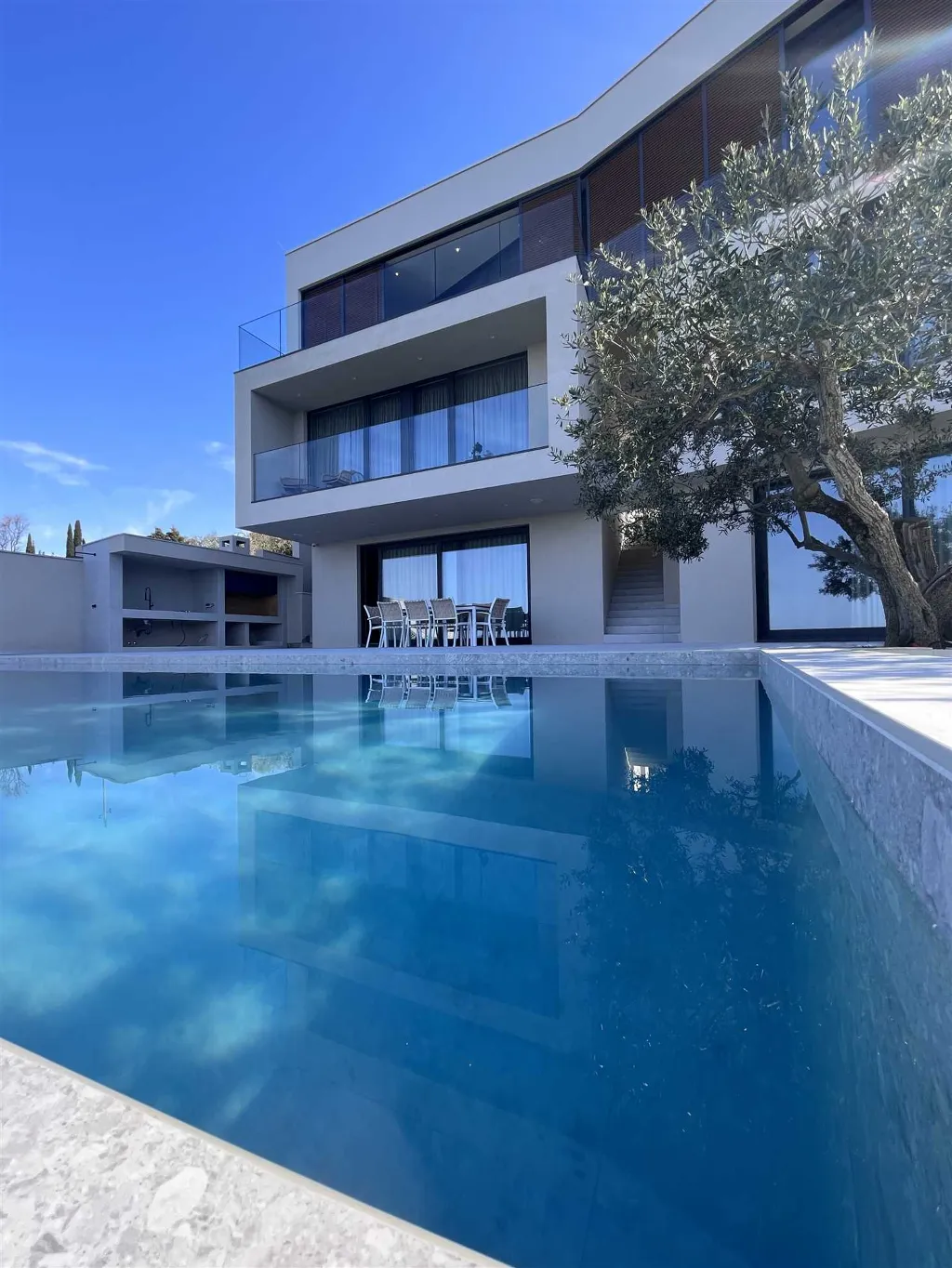 Dubrovnik Villa for 12 Guests with Heated Pool