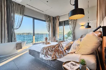 Seget Donji Villa for Up to 10 with Infinity Pool