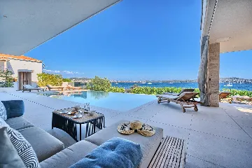 Seget Donji Villa for Up to 10 with Infinity Pool