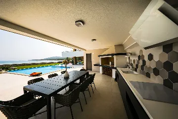 Ist Croatia Villa with Tennis Court and 120 m² Pool