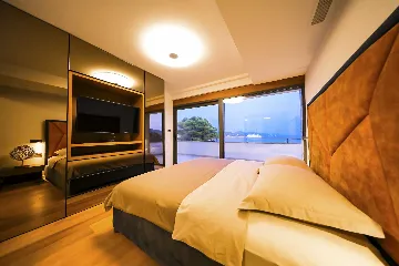 Ist Croatia Villa with Tennis Court and 120 m² Pool