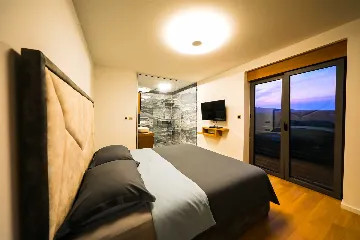 Ist Croatia Villa with Tennis Court and 120 m² Pool