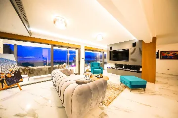 Ist Croatia Villa with Tennis Court and 120 m² Pool