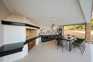 Ist Croatia Villa with Tennis Court and 120 m² Pool