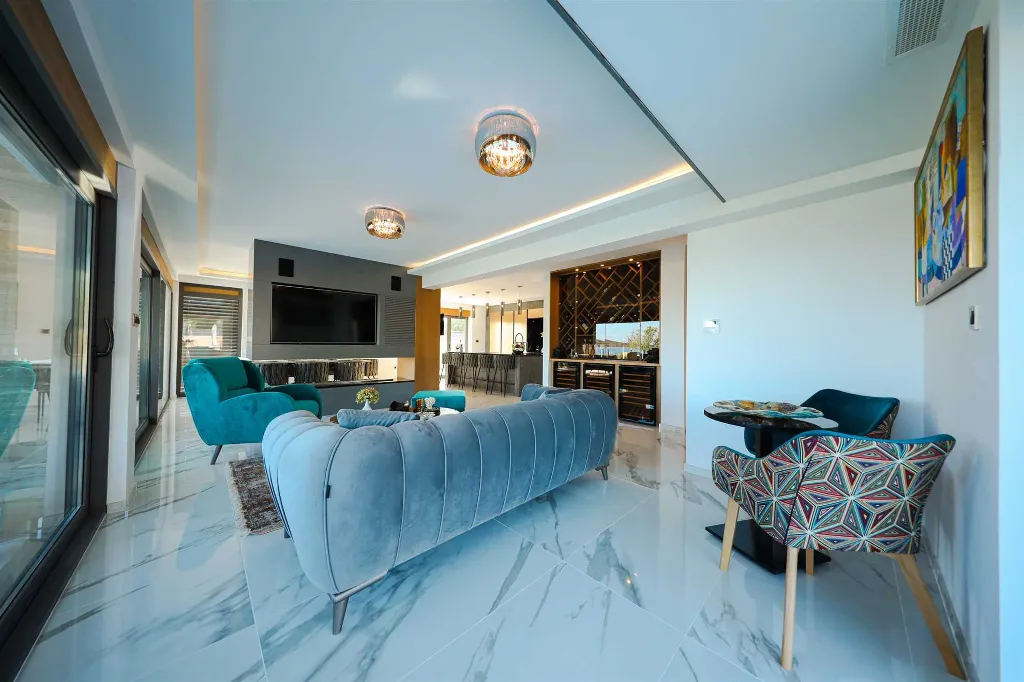 Ist Croatia Villa with Tennis Court and 120 m² Pool