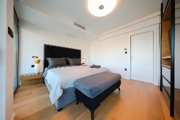 Ist Croatia Villa with Tennis Court and 120 m² Pool