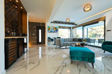 Ist Croatia Villa with Tennis Court and 120 m² Pool